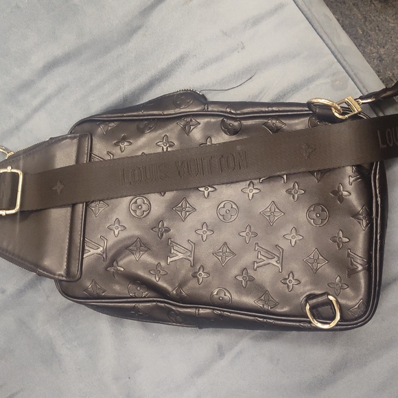 Louis Vuitton satchel - Picture 3 of 4